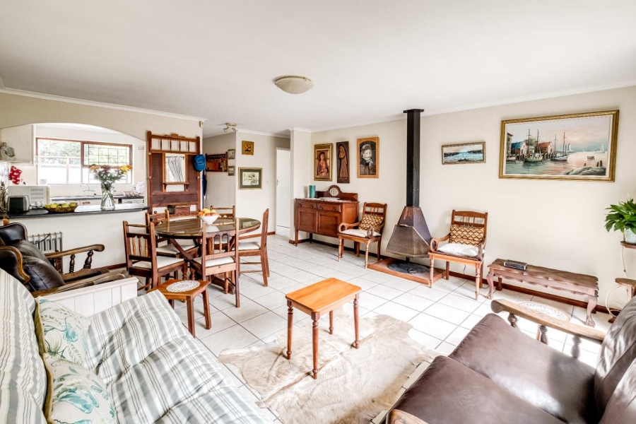2 Bedroom Property for Sale in Lakeside Western Cape